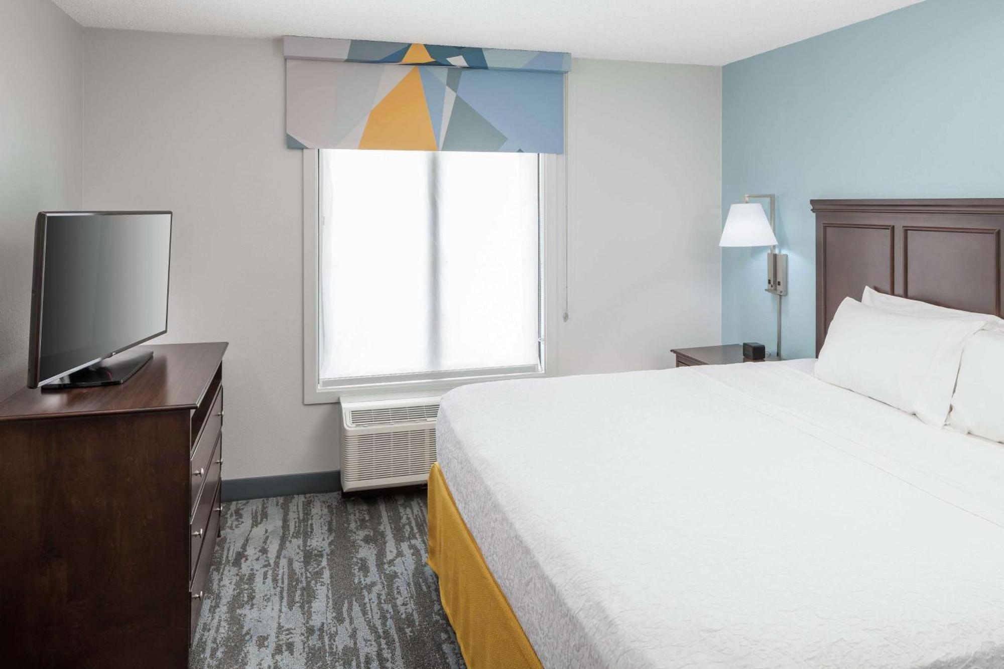 Hampton Inn & Suites Miami-Doral Dolphin Mall Sweetwater Exterior photo