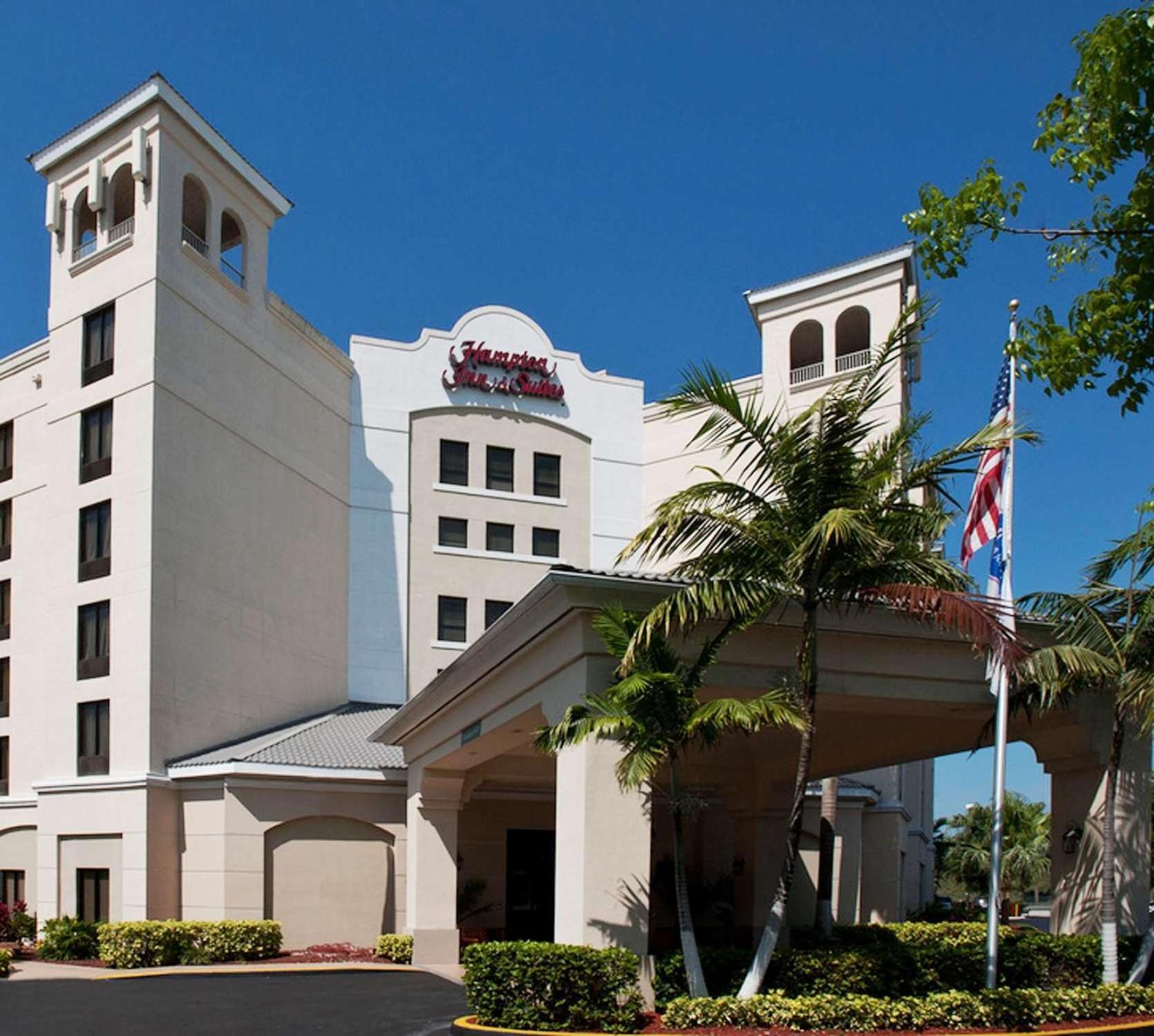 Hampton Inn & Suites Miami-Doral Dolphin Mall Sweetwater Exterior photo