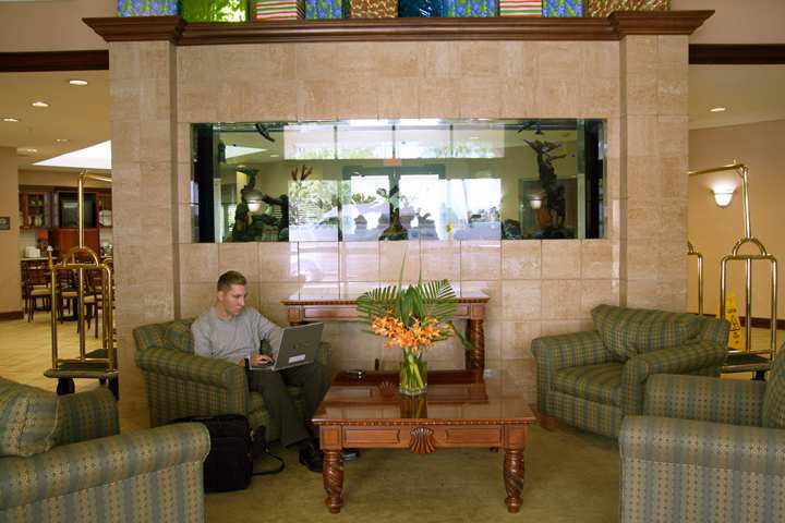 Hampton Inn & Suites Miami-Doral Dolphin Mall Sweetwater Interior photo